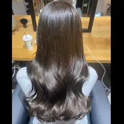 カラー+ミルボントリートメント(ロング料金あり)