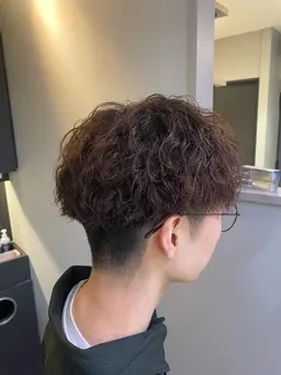 【2回目以降の方】メンズカット✂️＋ツイストスパイラル、波巻きパーマ、ツイストパーマ🌀＋アルカリ除去🧼