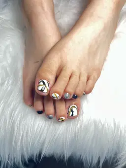フットネイル持ち込みデザイン