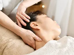 ファシア式小顔コース【整顔美骨リフトアップ・筋膜リリース・美骨矯正・美容整骨師】通常価格￥12,000→￥6,000