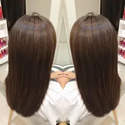 リタッチ透明感カラー（全体＋1100円）＋オージュアトリートメント