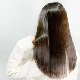 極艶🌟【SNS話題の髪質改善💝】酸熱トリートメント＋クオライン縮毛矯正💫