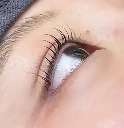 【🤍22​〜​26日予約限定🤍】 ぱっちりな目元に🌟まつげパーマ👀