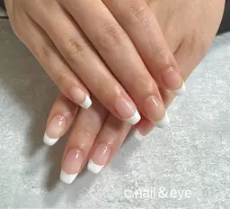 フレンチネイル😊