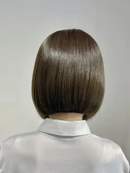 ⭐️20周年記念⭐️🌺カットカット＋アディクシーカラー＋トリートメント¥14,850→¥6,600