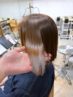 《残り4人》18時​〜​【ボブの方限定‼️】艶々さらさら✨️縮毛矯正𓂃◌𓈒𓐍※先輩スタイリストのチェックで安心！！