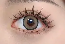 今流行り♫ワンホンデザイン　漫画系マツエク¥7000     コーディング剤付き🎵