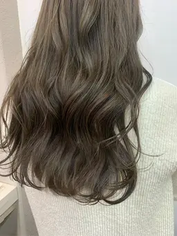 ♡リタッチorフルカラー(+600円)♡追加料金でトリートメントや前髪カットも可能です♡