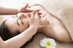 当店のエステを初めて受ける方✨肩こり・毛穴ケア・ハリアップ！の大人気コース💆‍♀️