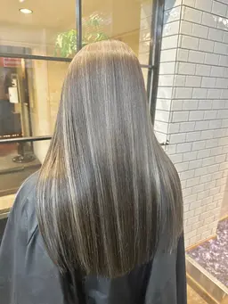 《新規様限定🩵》ケアコントラストハイライト+毛髪強度改善TR