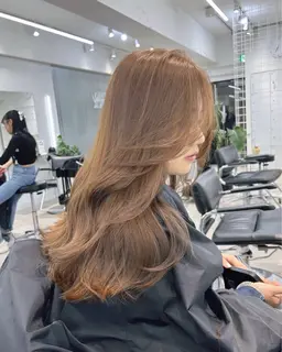 🫧【韓国レイヤーカット + ブリーチ無しダブルカラー + System超音波トリートメント】🫧¥17,500