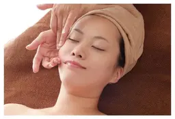 《くすみ》【水素フェイシャル】疲れリセットで超美白︎︎️🫧