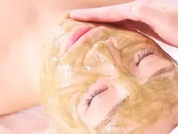 大人気🌿ハーブピーリング🌿剥離なし、ダウンタイムなし、痛みなしでどんな肌も圧倒的に肌質改善で赤ちゃん肌へ