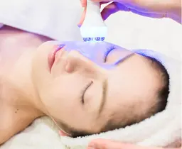 ハーブピーリングの次へ【肌荒れ or 肝斑】ピーリング＋水光白玉フェイシャル