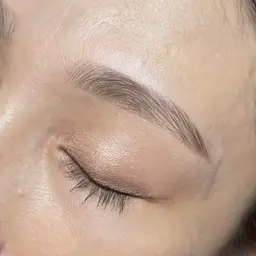 【WAXアイブロウラミネーションスタイリング】