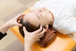 頭蓋骨矯正　シンメトリー整顔