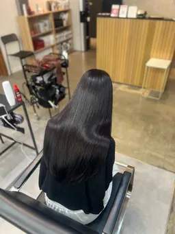 【再来の限定】髪質改善トリートメント🫧(Premiumに変更は＋￥3000)鎖骨下ロング料金＋￥1000