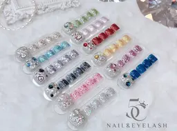 ✨フットネイル✨親指埋め尽くし定額✨ソフトジェルオフ込み✨フットバス込み