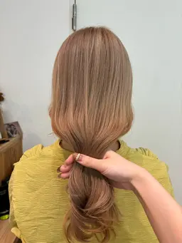 ブリーチ込み🥣ダブルカラー［＋¥2000​〜​選べるトリートメント追加OK✨］