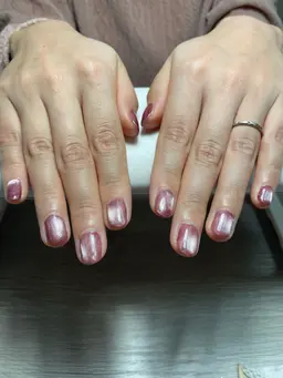 （オフあり）【モデル様募集】HANDマグネットネイル技術向上のため研修ネイリスト担当。