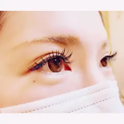 ご新規様3Dフェザーボリュームラッシュ☺︎オフ込100束オフ無し120束🌱