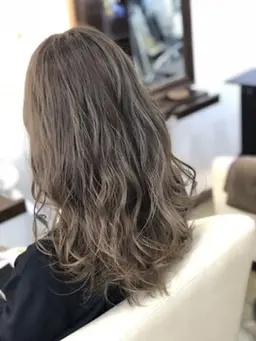 ✩.*˚脱白髪染め✨️白髪ぼかしクーポン✨️ カット+カラー+ハイライト+トリートメント