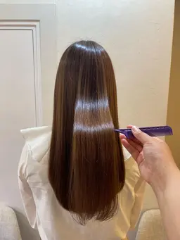 【髪質改善✨】酸熱トリートメント🚿+カット✂︎