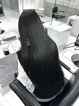 【落ちる黒🎶】偽黒染めカラー＋2stepトリートメント