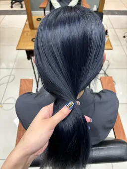 美容学生さん🧑‍🎓国試前暗染め💞