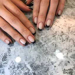 🥀フレンチネイル(オフケア込み！)