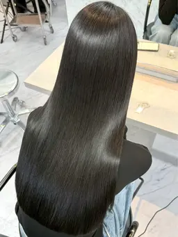 ✨縮毛矯正+トリートメント✨