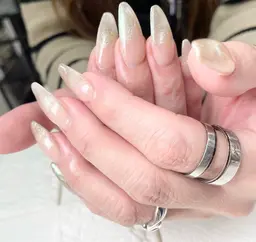 マグネット🧲ハンドネイル💅