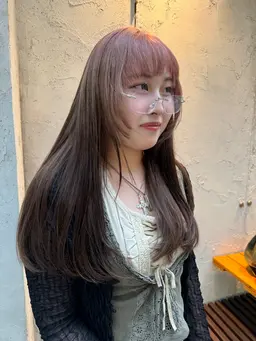 顔まわりレイヤーカット✨＋2色で作るデザインカラー❤️💜