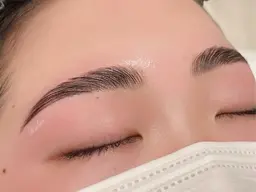 💫公認厳選サロン提案💫　　　　　　　　　　ハリウッドブロウリフト(WAX込)