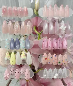 サンプルコース🎀初回ソフトジェルオフ無料