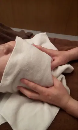 【リラクゼーションドライヘッドスパ】首・頭皮ほぐし  30分