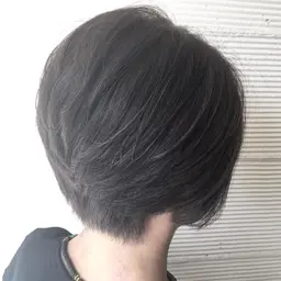 【透け感や動き感が欲しい方☘️】イルミナカラー + ハイライト《施術目安160分​〜​》