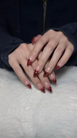 ワンカラーorラメグラ🐩‧⁺ ⊹˚.