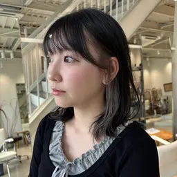 インナーカラーorイヤリングカラー※24歳以下限定、ロング料金なし