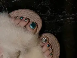 【癒しのフットバス付】フットネイル90分やり放題コース￥8000