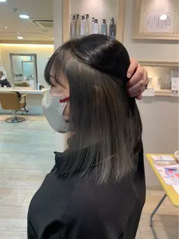 🐯ྀིインナーカラー🐯ྀི（ブリーチ＋全体カラー）プチトリートメント付き