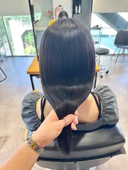 【🌟初回限定🌟カラーするだけでサラサラに🥺✨】カット+髪質改善カラー+美髪トリートメント