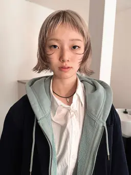 人気No.2🦨【初回クーポン】カット＋ケアブリーチ＋デザインカラー