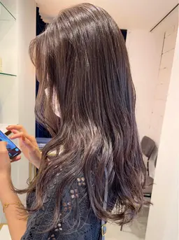 透明感のある艶カラー👒似合わせカット🎶お洒落にスタイルチェンジ方おすすめです！