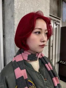 🌟ブリーチリタッチ🌟＋オンカラー【3stepトリートメント込み】