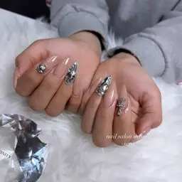 スカルプおまかせデザイン(パーツ代込・長さMサイズまで)