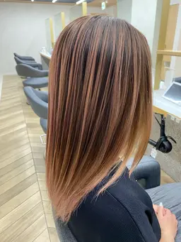 👩‍🦳ハイライト+艶カラー+トリートメント