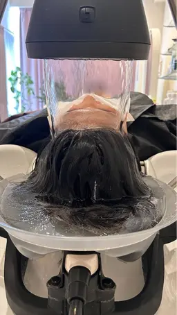 11/22(土)極上スパ付き✨白髪染めモデル募集」「【3,900円】17,000円相当♪リラックス個室スパ付きカラー」