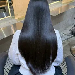 🌸髪質改善🌸カット✂️＋美髪矯正💎＋保湿TR✨