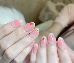 【ハンド】☆当店人気NO.1☆ワンホンチークネイル6080￥🩷新規ソフトジェルオフ無料🩷